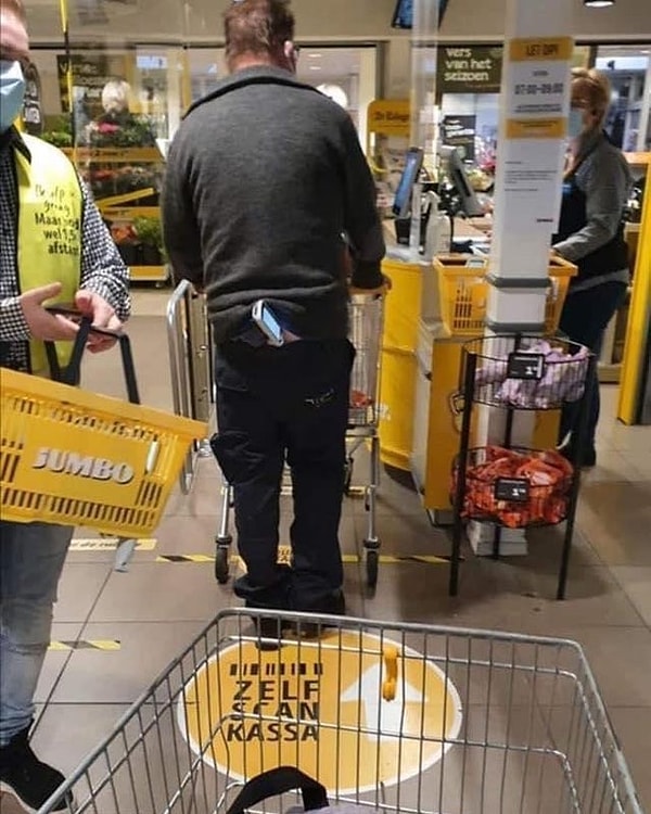 7. Что там делает сканер штрих-кодов?