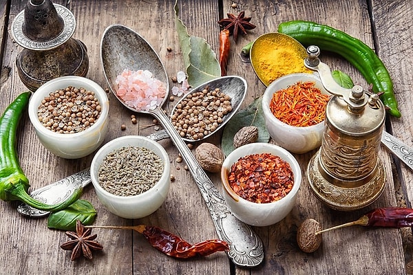 3. Что Пифагор называл «царём приправ»?