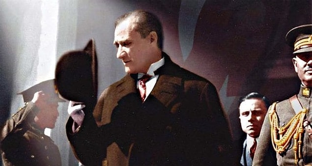 2. Mustafa Kemal Atatürk ile ilgili bilgilerden hangisi yanlış?