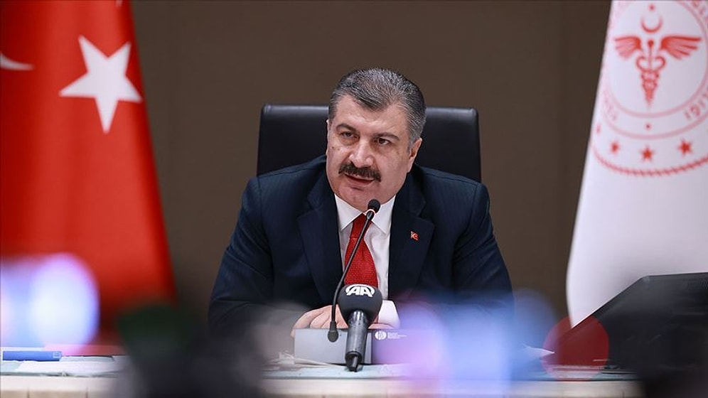 Bakan Koca Bilim Kurulu Toplantısı Sonrası Açıklamalarda Bulundu: 'Maskenizi Çıkartmayın'