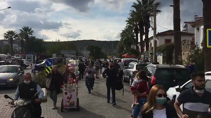 İzmir Seferihisar'da Yaşanan Deprem Sonrası Deniz Taştı Her Yer Su Altında Kaldı