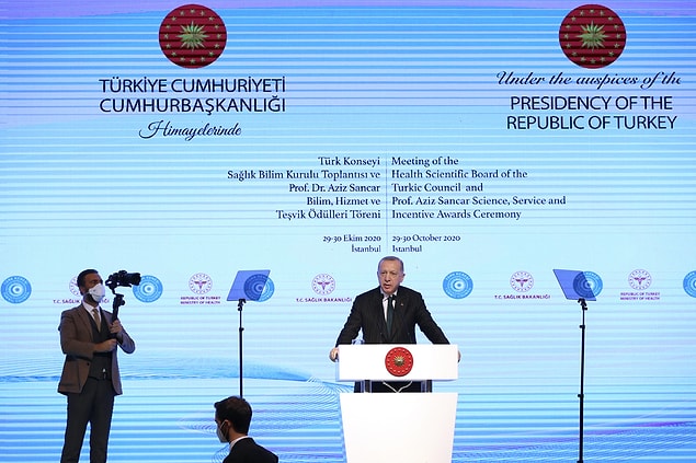 20:20 Cumhurbaşkanı Erdoğan: Depremde 12 can kaybı, 438 yaralı var