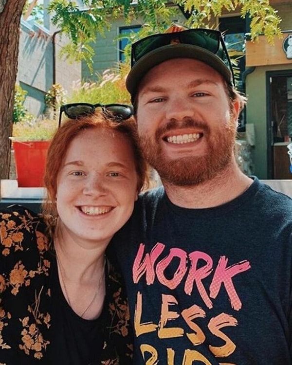 3. Брат с сестрой или пара?