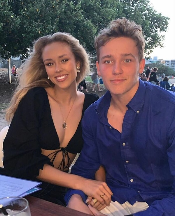 17. Брат с сестрой или пара?