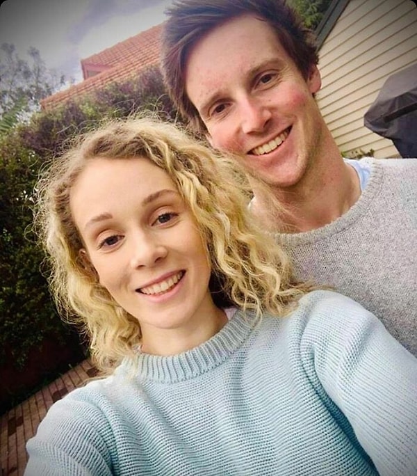 24. Брат с сестрой или пара?