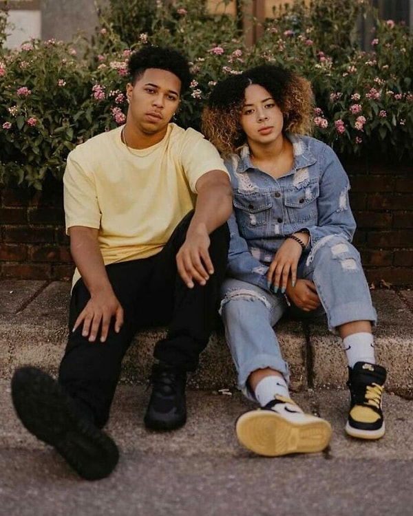 29. Брат с сестрой или пара?