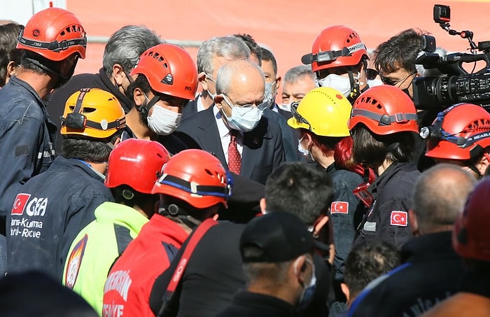 CHP Heyeti Deprem Bölgesinde: 'Hızla Kentsel Dönüşüme İhtiyaç Var'