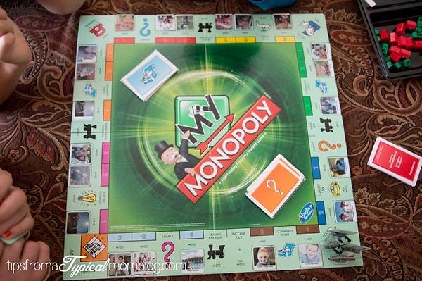 10. 2014'te oyuncuların tapu yerlerine kendi fotoğraflarını yapıştırarak oyunu kişiselleştirebileceği bir Monopoly versiyonu üretilmişti.