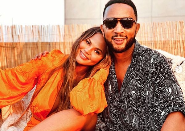 3. В сентябре пара Джон Легенд и Крисси Тейген заявили, что не поддерживают Трампа, назвав его «смущающим».