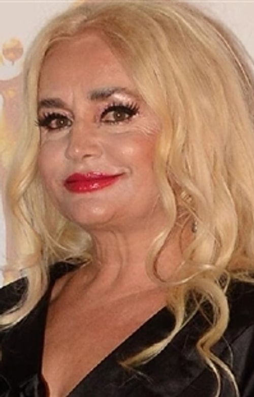 Banu Alkan, sık sık kendisini taklit ettiğini söylediği Kylie Jenner ile ilgili bir paylaşım yaptı!