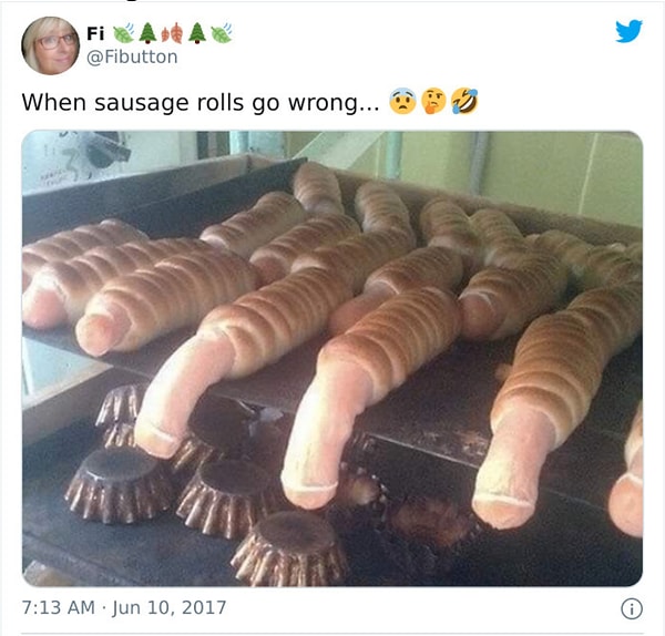 3. Сосиски в тесте, которые не нуждаются в дополнительных комментариях.