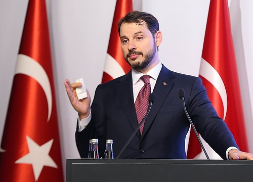 Berat Albayrak'tan Ekonomi Yorumu: 'Biz Dolarla Uğraşmıyoruz, İstesek Düşürürüz'