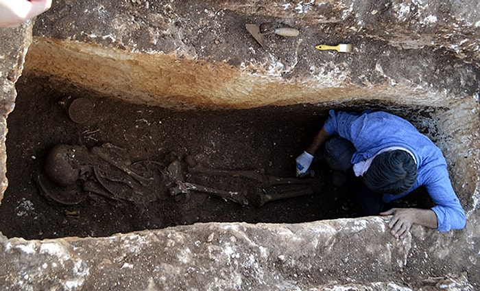 Perre Antik Kenti'nde 1500 Yıllık İnsan İskeleti Bulundu