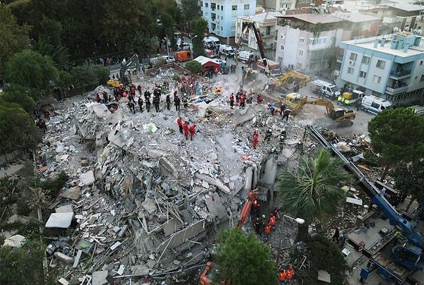 İzmir'de meydana gelen 6.6 büyüklüğündeki depremden sonra 115 vatandaşımız hayatını kaybetmişti