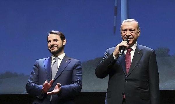 Cumhurbaşkanı Erdoğan'ın damadı da olan Berat Albayrak Kasım 2020'de görevinden ayrıldıktan sonra hiç kameralara yakalanmamıştı.