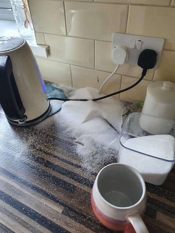 5. Вот лучше бы выпил чаю без сахара! :)