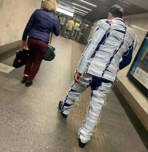 28. Целевое использование масок во времена пандемии.