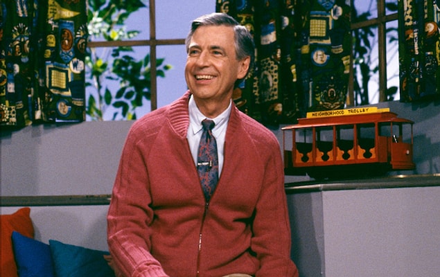 14. "Bu benim değil ama babamın bir anısı, babam Mr. Rogers ile bir röportaj yapmıştı ve kendisinin çok kibar olduğunu söylemişti. Ancak babam için bu röportajın en önemli kısmı, Mr. Rogers'ın babama 'Seninle gurur duyuyorum.' dediği an..."