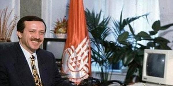1994 seçimlerinde Refah Partisi’nin adayı olan Recep Tayyip Erdoğan 973 bin 704 oy ile seçimi yüzde 25,19 ile kazanmıştı. 👇