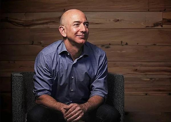 Dünya'nın en zengin insanı şu anda Jeff Bezos olmasına rağmen kendisi tüm zamanların en zengin insanı değildir.