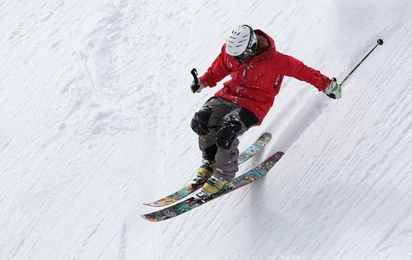 6. Avusturya'da neredeyse herkes kayak yapmayı bilir.