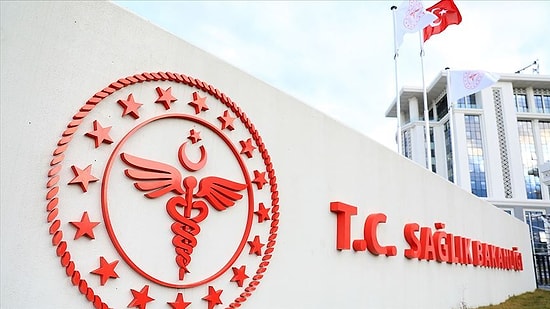Sağlık Bakan Yardımcısı Görevden Alındı, Yerine Medipol Üniversitesi Rektörü Atandı