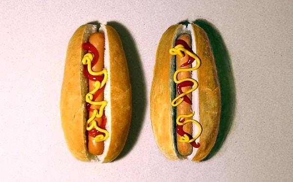 13. Belki de ülkemizde yaygın olmadığından: Hot Dog