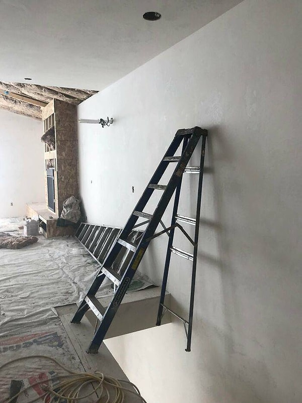 23. "Безопасность - наше второе имя".