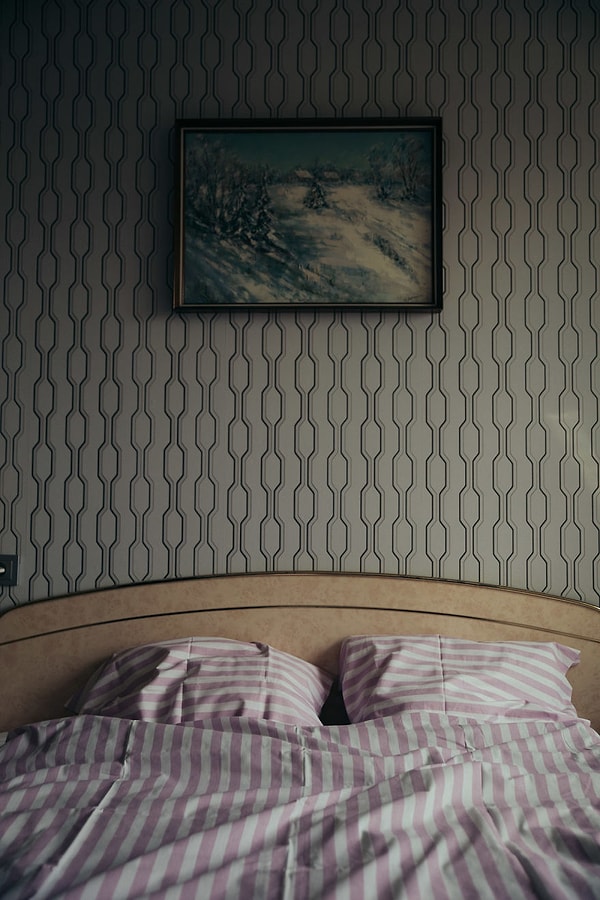 16. Советская спальня и простыни, которые были одинаковы практически в каждом доме.