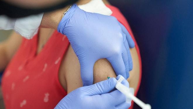 'Koronavirüs Aşısı Ücretsiz mi Yapılacak?' Sorusuna Sağlık Bakanı Koca’dan Yanıt
