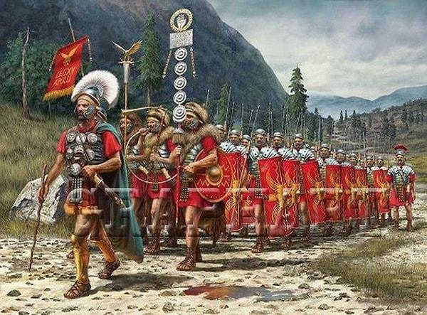 6. Cinsel yolla bulaşan hastalık salgınları tüm savaşların kaderini belirleyebildiğinden Roman birlikleri inek bağırsaklarını prezervatif olarak kullandılar.