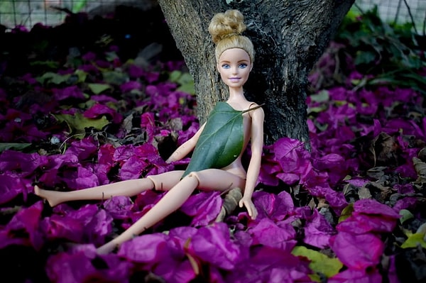 11. Barbie bebeğinin tam ismi Barbara Millicent Roberts'tir.