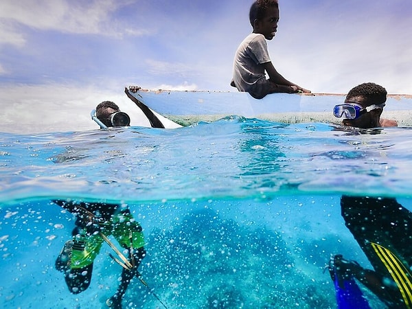 15. Потеряные в море