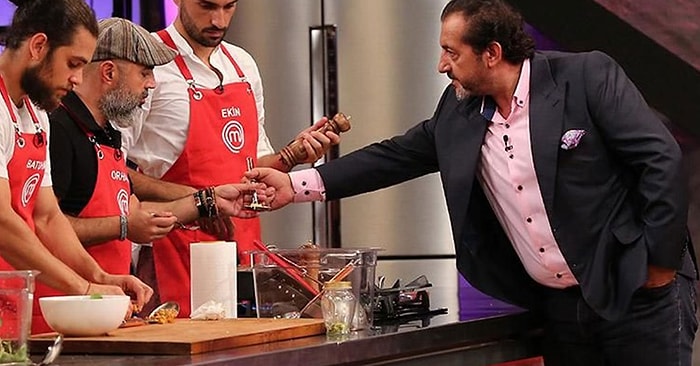 Sol Elini Neden Genelde Cebinden Çıkarmıyor? MasterChef'in Sert ama Yufka Yürekli Şefi Mehmet Yalçınkaya Buralara Hiç de Kolay Gelmemiş