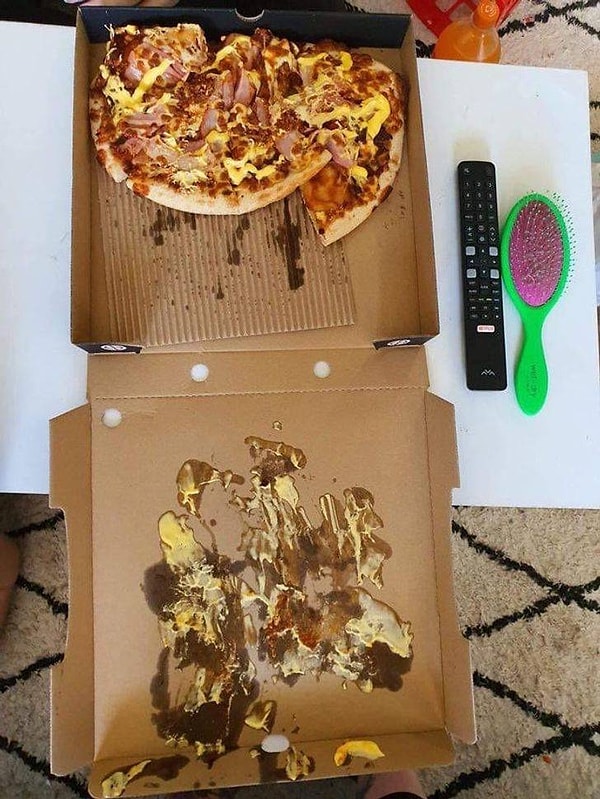6. "Заказали мы, значит, пиццу, открываем коробку в предвкушении вкусного ужина, как вдруг..."