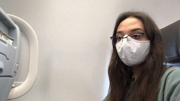 11. "Доплатила сверху за то, чтобы сидеть у окошка в самолете".