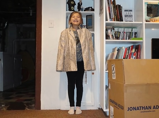 İnternetini Yeni Bağlatanlar İçin: Kızlarının Doğumundan 14 Yaşına Kadar Fotoğraflayan Aileden Muhteşem Bir Time Lapse Video