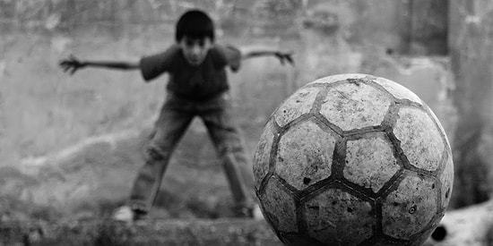 Üç Korner Bir Penaltı: Küçüklüğü Mahalle Maçlarında Geçenlerin Bildikleri 10 Şey