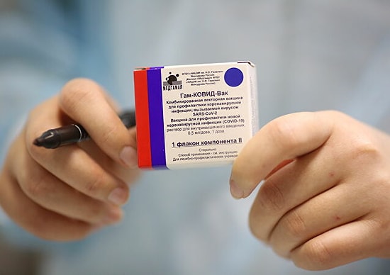 Британские эксперты дали оценку российской вакцине Cпутник V: "Не вижу причин сомневаться в результатах"