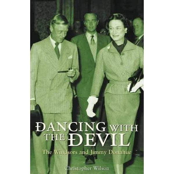 Bu tuhaf hayatın ayrıntılarını merak ediyorsanız, Christopher Wilson'un 2002'de çıkan "Dancing with the Devil", yani "Şeytan ile Dans" isimli kitabını okuyun.”