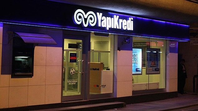 Yapı Kredi Bankası Hem Şube Çalışma Saatlerini Değiştirdi Hem de Şube Kapatma Kararı Aldı