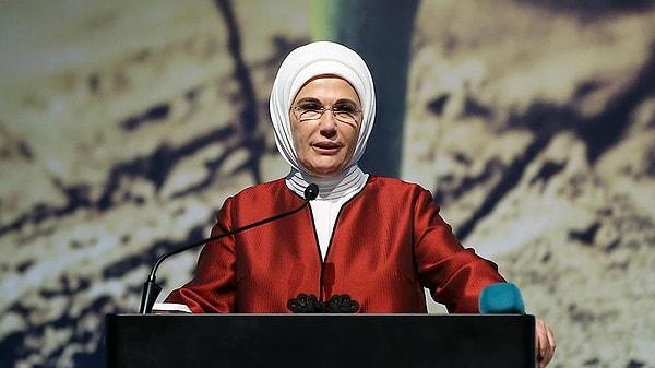 "İddianameden çıkan iki sonuç var: Emine Erdoğan kimseyle kıyaslanamaz ve övülmek zorundadır"