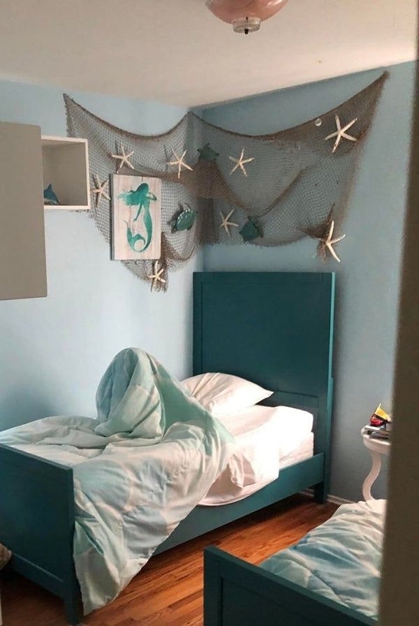 Найдите мою двухлетнюю дочь на снимке