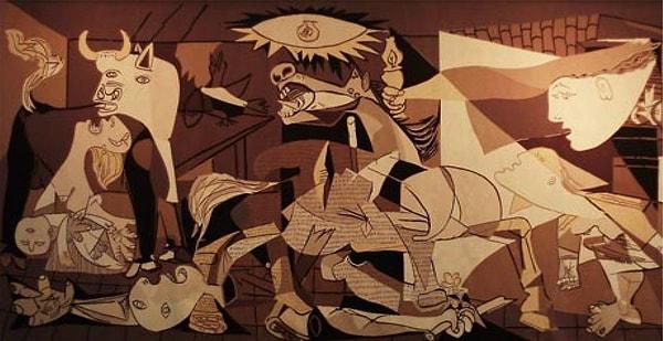4. 2. Dünya Savaşı sırasında, Pablo Picasso Almanlar Paris'i işgal ederken şehirde kaldı. Dairesinde yapılan arama sırasında Alman subay Guernica'nın bir fotoğrafını görüp 'Bunu sen mi yaptın?' diye sorunca Picasso 'Hayır, siz yaptınız' cevabını vermiştir.