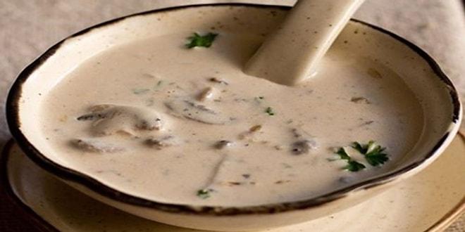 Kremalı Mantar Çorbası: Soğuk Kış Akşamlarında İçinizi Isıtacak Kremalı Mantar Çorbası Nasıl Yapılır?
