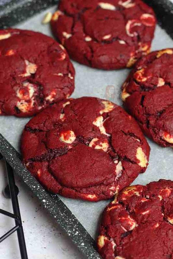 2. Red Velvet Cookie