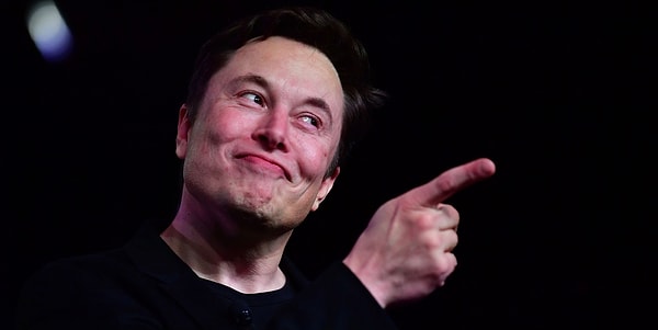 Musk, bir bilgiyi asla rastgele öğrenmez, öğrendiği her şeyi daha derin, daha sağlam temele bağlar.