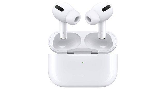 4. Apple'ın yeni nesil kulaklıkları da çok sevildi.