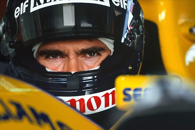 Hill F1 dünyasında hızla yükseldi.