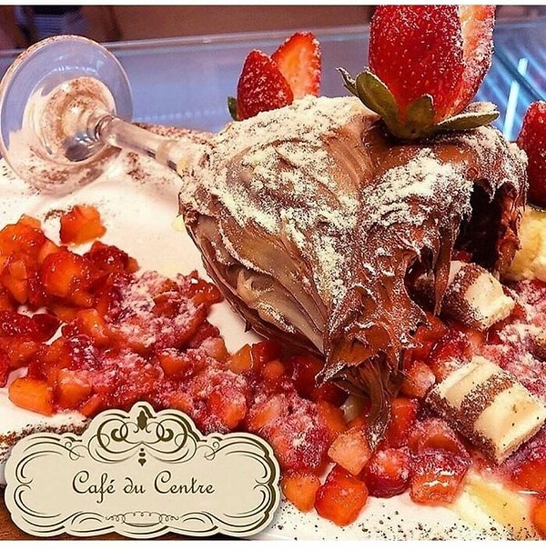 8. Интересно, а что нужно сделать с бокалом - облизать дочиста?